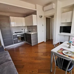 Locazione Turistica Marinella Casa vacanze Roma